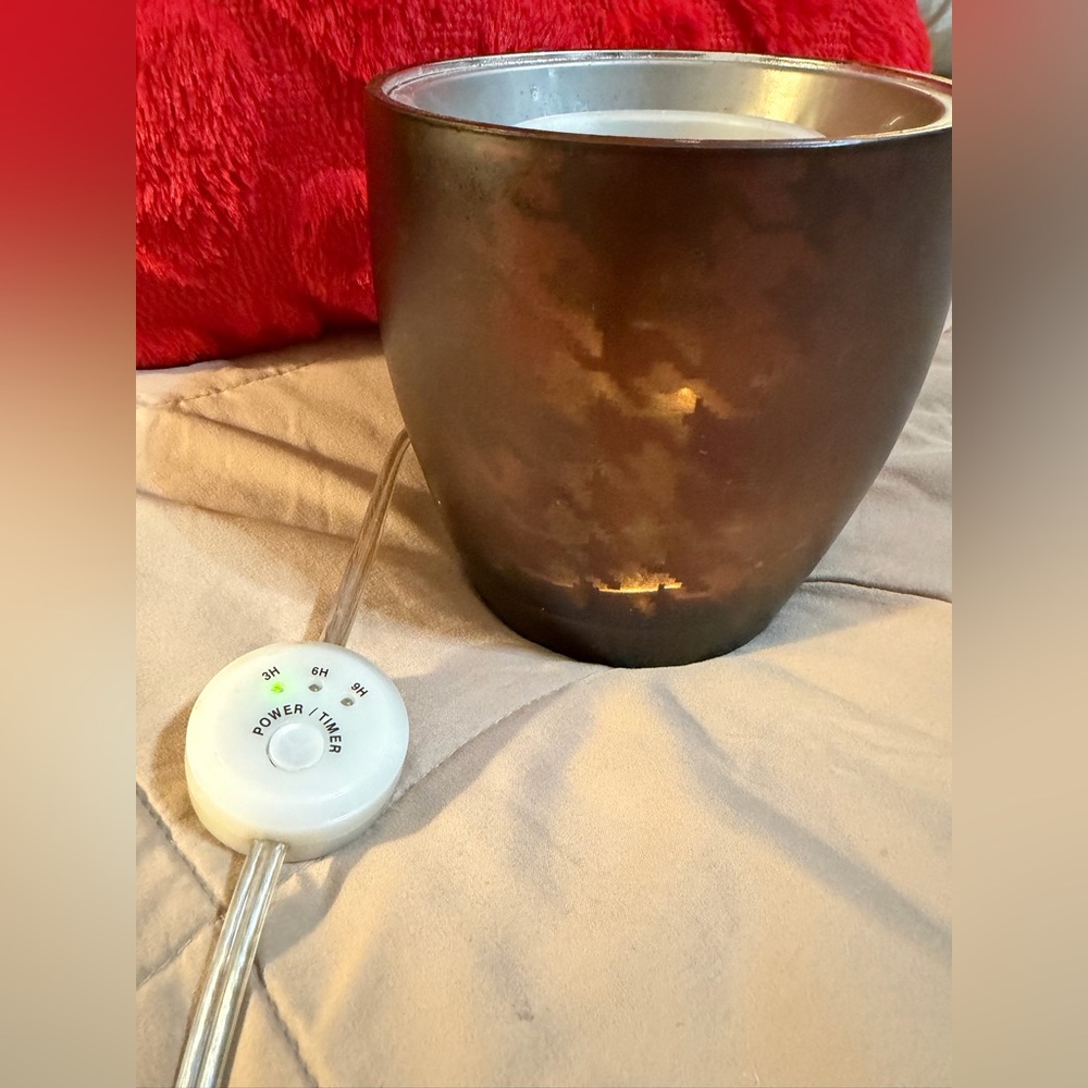 Yankee candle smart melts warmer